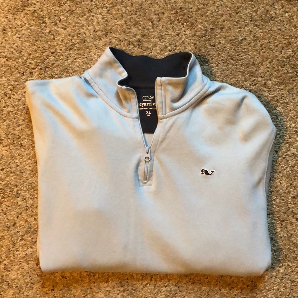 Boys Vineyard Vines quarter zip pullover